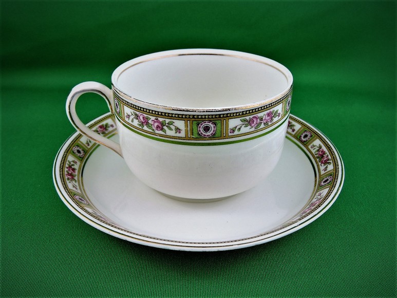 Image for TEA TIME DELICATE CHINA CUPS AND SAUCERS BRITISH JAPAN CHINA EUROPE