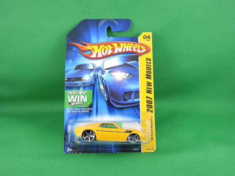 Image for HOT WHEELS COLLECTION RED LINES AND REBEL RIDERS