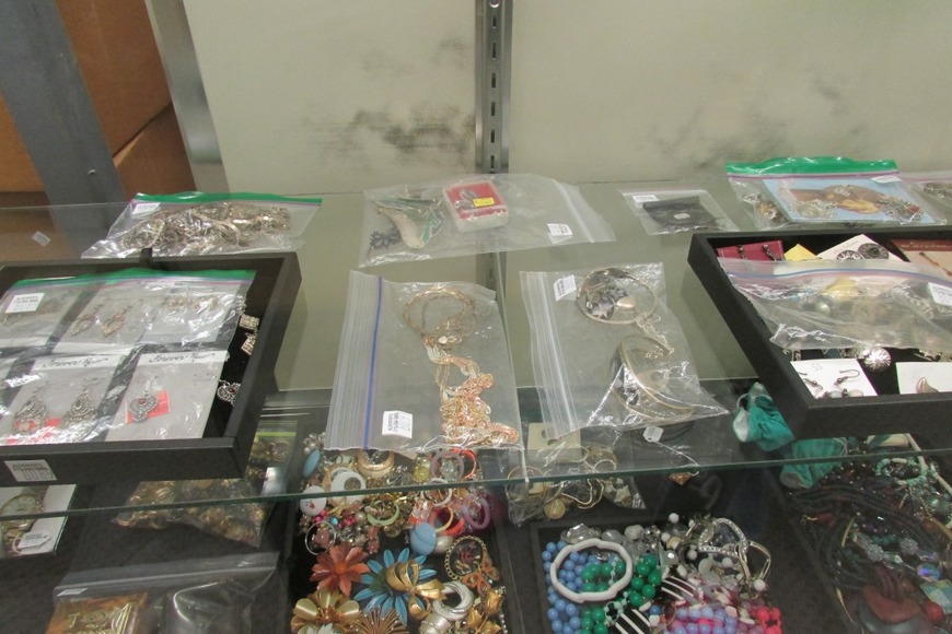 Image for Gallery/Estate Auction 6-29