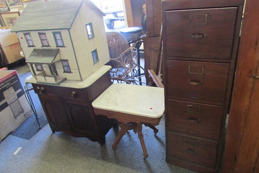 Image for Gallery/Estate Auction 6-29