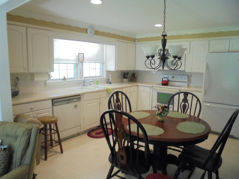 Image for REAL ESTATE & ESTATE PERSONAL PROPERTY AUCTION