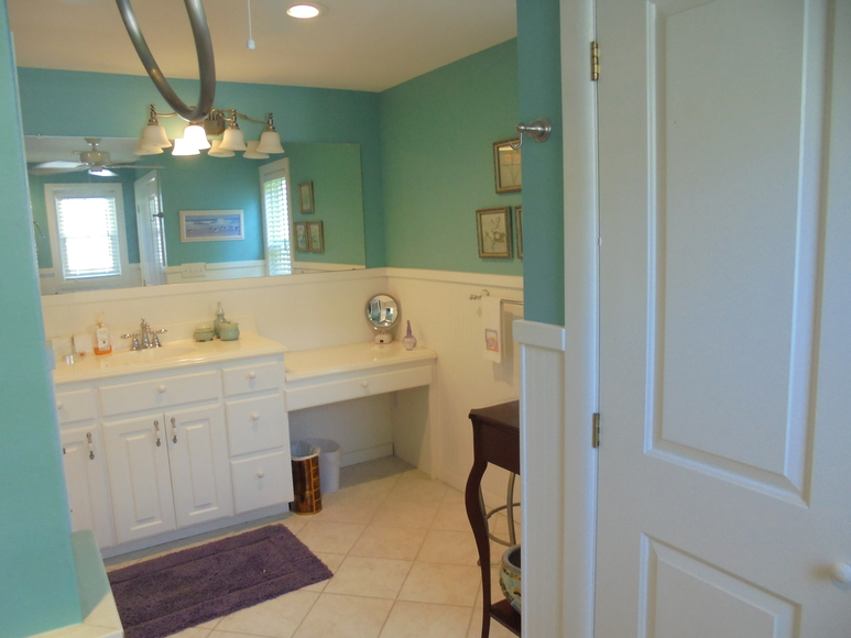 Image for REAL ESTATE & ESTATE PERSONAL PROPERTY AUCTION