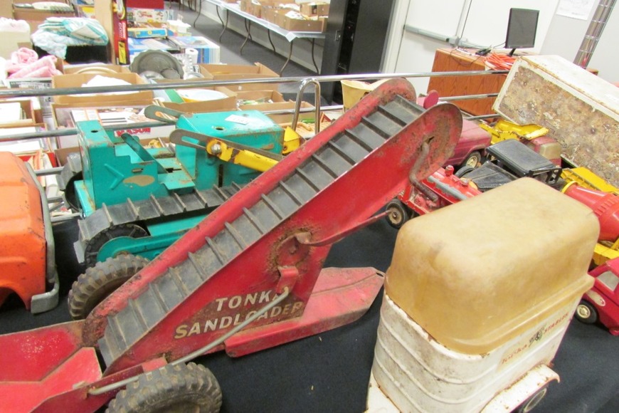 Image for Gallery/Estate Auction 7-13