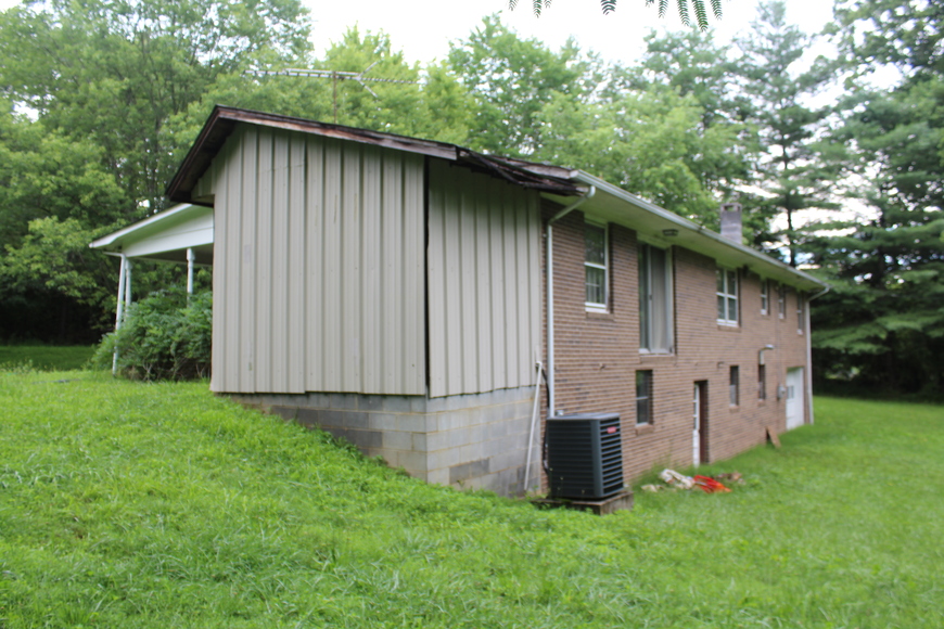 Image for Online Only - Brick Ranch on 2.65 Acres