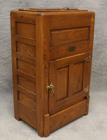 Image for Online Only - Nostalgic Treasures Auction: 8-15-17