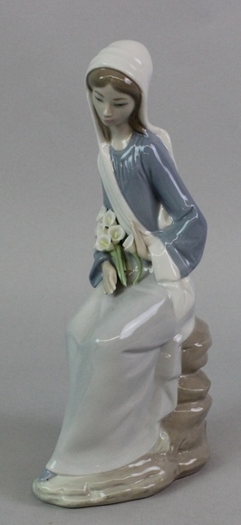 Image for Online Only - Lladro Collection: 9-5-17