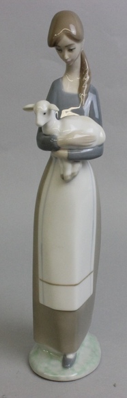 Image for Online Only - Lladro Collection: 9-5-17