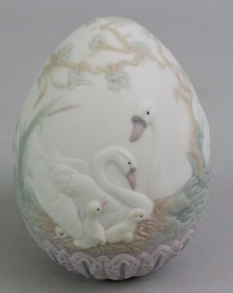 Image for Online Only - Lladro Collection: 9-5-17