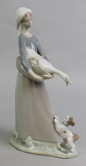 Image for Online Only - Lladro Collection: 9-5-17