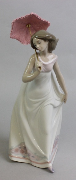 Image for Online Only - Lladro Collection: 9-5-17