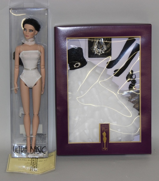 Image for Online Only - 1960's - 1990's Dolls and Accessories: 9-26-17