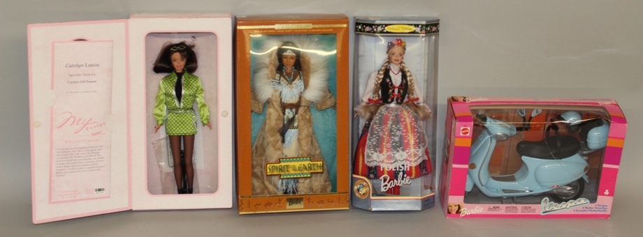 Image for Online Only - 1960's - 1990's Dolls and Accessories: 9-26-17