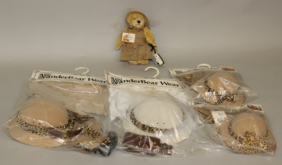 Image for Online Only - 1960's - 1990's Dolls and Accessories: 9-26-17