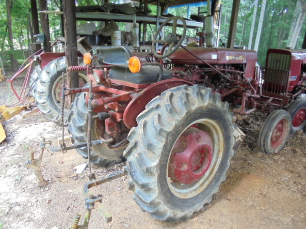 Image for TRACTORS~GUNS~IMPLEMENTS~ESTATE AUCTION