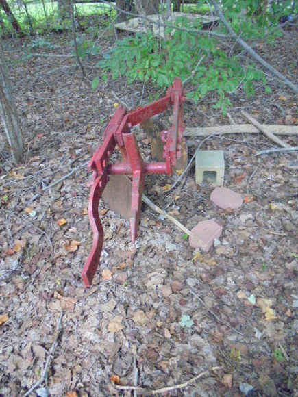 Image for TRACTORS~GUNS~IMPLEMENTS~ESTATE AUCTION