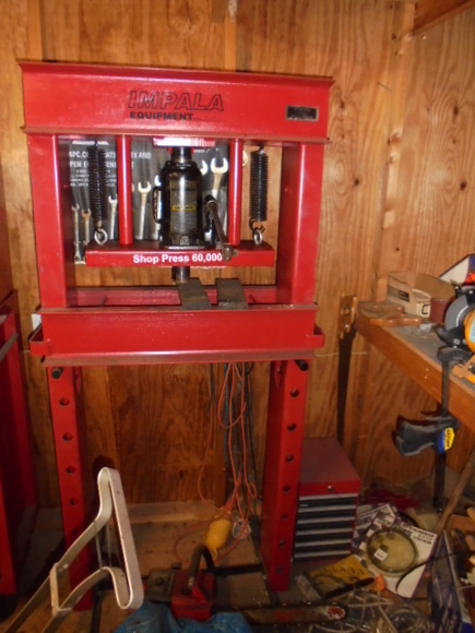 Image for TRACTORS~GUNS~IMPLEMENTS~ESTATE AUCTION