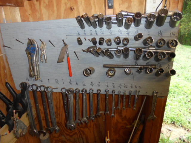 Image for TRACTORS~GUNS~IMPLEMENTS~ESTATE AUCTION