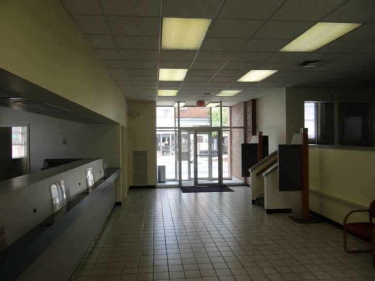 Image for RETAIL BANK BUILDING in FEDERALSBURG, MD--ONLINE ONLY AUCTION!!