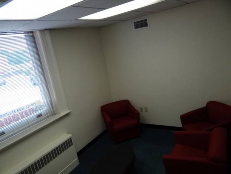 Image for RETAIL BANK BUILDING in FEDERALSBURG, MD--ONLINE ONLY AUCTION!!