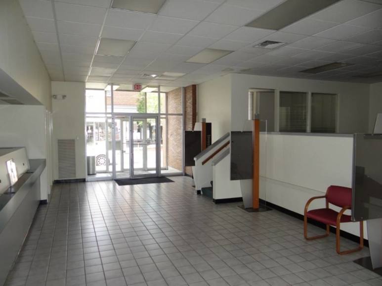 Image for RETAIL BANK BUILDING in FEDERALSBURG, MD--ONLINE ONLY AUCTION!!