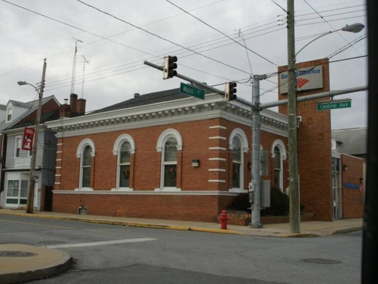 Image for RETAIL BANK BUILDING in FEDERALSBURG, MD--ONLINE ONLY AUCTION!!