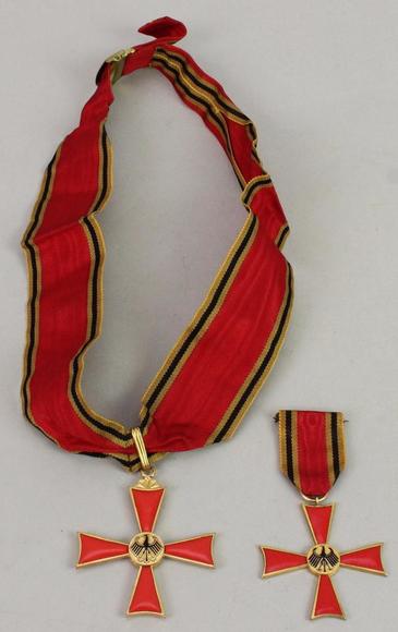 Image for Alderfer Simulcast: Military Auction: 9-21-17