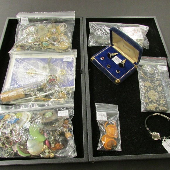 Image for Gallery/Estate Auction 9-14-17