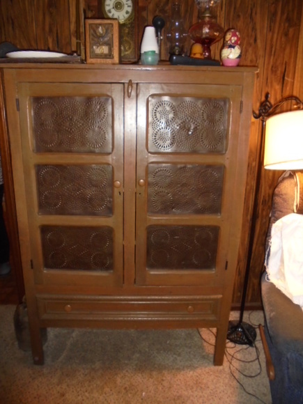 Image for PERSONAL PROPERTY & ANTIQUE ESTATE AUCTION