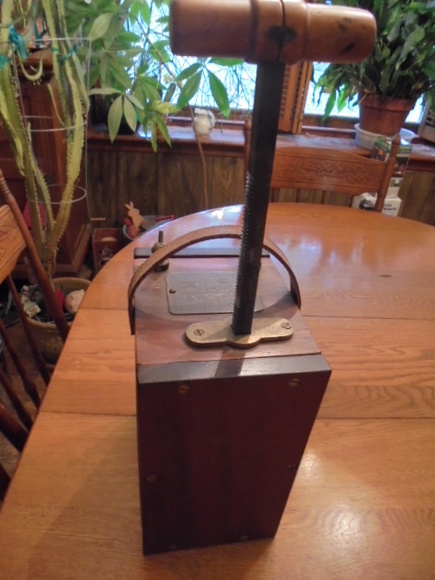 Image for PERSONAL PROPERTY & ANTIQUE ESTATE AUCTION