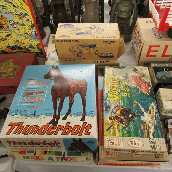 Image for Gallery/Estate and Train Auction: 10-12-17