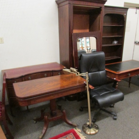 Image for Gallery/Estate and Train Auction: 10-12-17