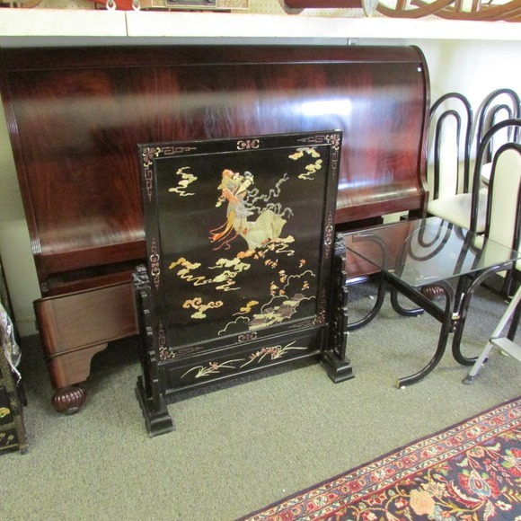 Image for Gallery/Estate and Train Auction: 10-12-17