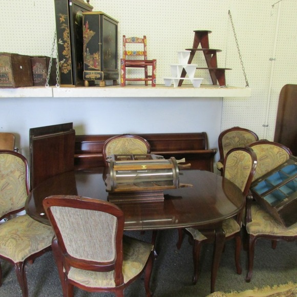 Image for Gallery/Estate and Train Auction: 10-12-17