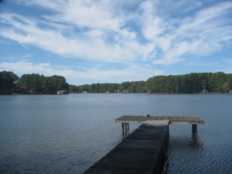 3 BR/2 BA Waterfront Home w/Pier, Dock & Boat House on Lake Gaston