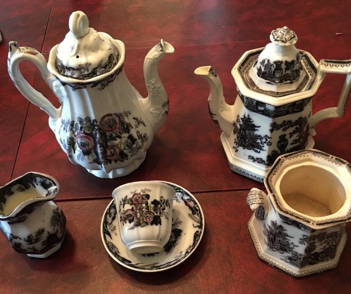 Image for Gallery/Estate and Train Auction: 10-12-17