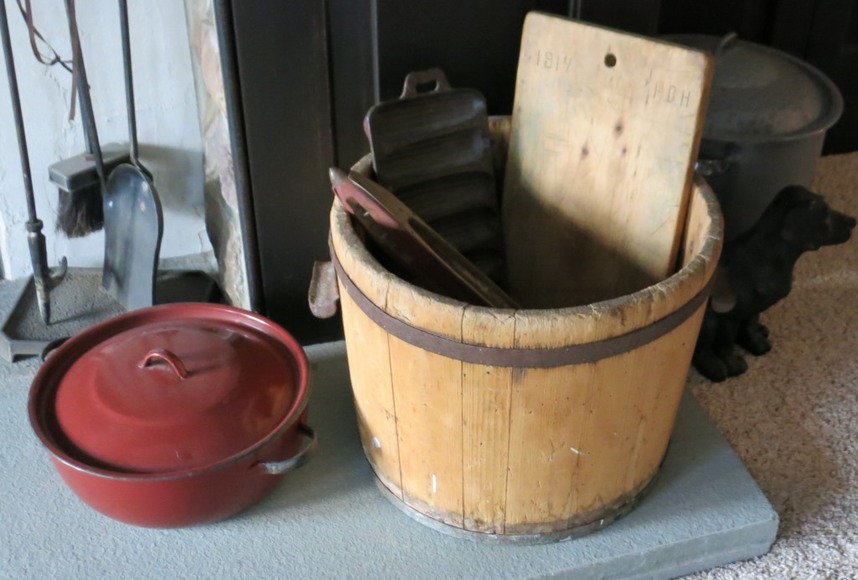 Image for Gallery/Estate and Train Auction: 10-12-17