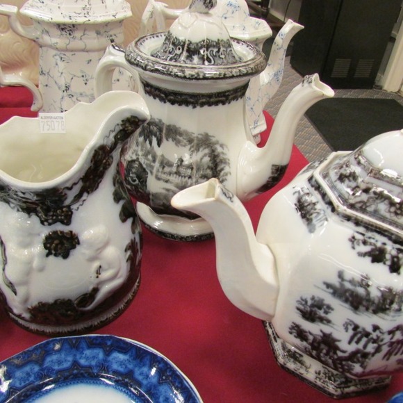 Image for Gallery/Estate and Train Auction: 10-12-17