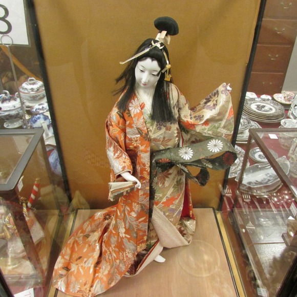 Image for Gallery/Estate and Train Auction: 10-12-17