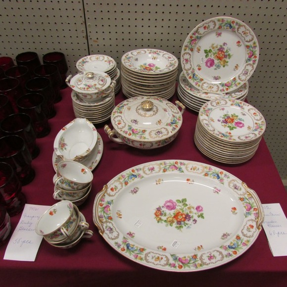 Image for Gallery/Estate and Train Auction: 10-12-17