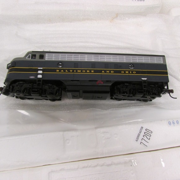 Image for Gallery/Estate and Train Auction: 10-12-17