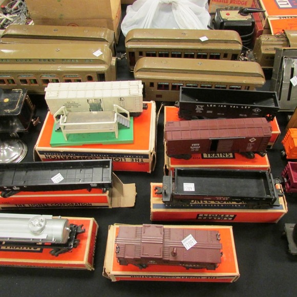 Image for Gallery/Estate and Train Auction: 10-12-17