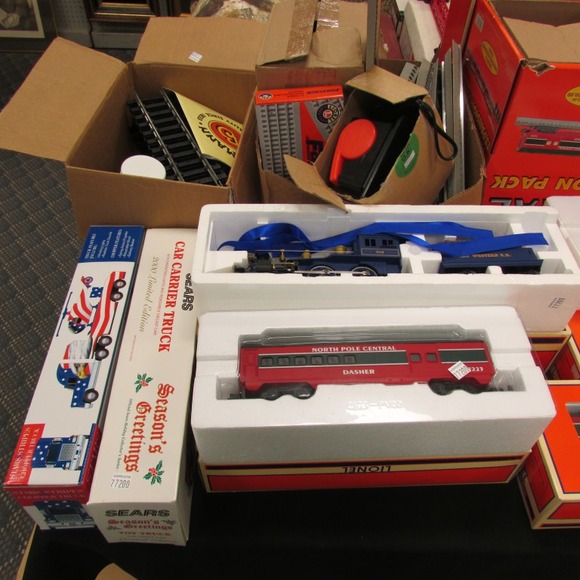 Image for Gallery/Estate and Train Auction: 10-12-17