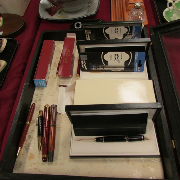 Image for Gallery/Estate and Train Auction: 10-12-17