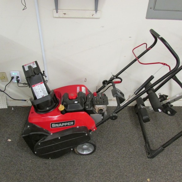 Image for Gallery/Estate and Train Auction: 10-12-17