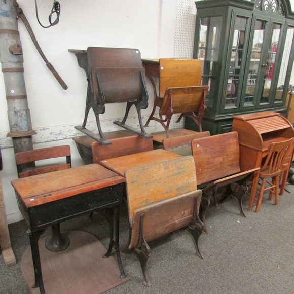 Image for Gallery/Estate and Train Auction: 10-12-17