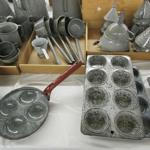 Image for Gallery/Estate and Train Auction: 10-12-17