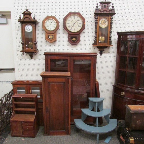 Image for Gallery/Estate and Train Auction: 10-12-17