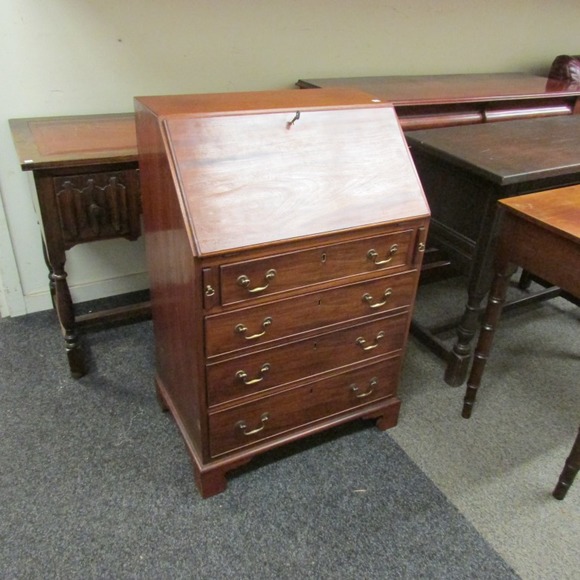 Image for Gallery/Estate and Train Auction: 10-12-17