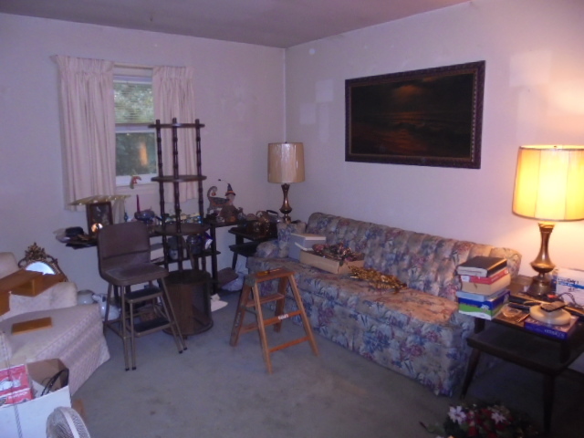 Image for Real Estate, Vehicles, Small engine Repair Business (Mowers, Etc)