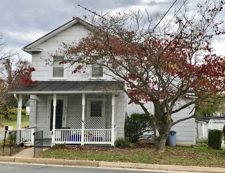 3 BR/2 BA Home w/Basement in Downtown Purcellville, VALoudoun County